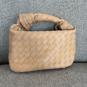 Tan woven leather handbag